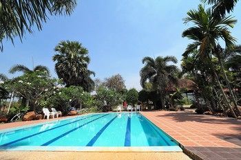 Khaothone River View Hotel 3*