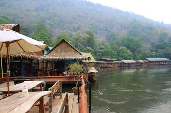 Resort Saiyok Mantra 3*