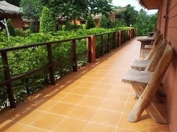Resort Aurora 4*