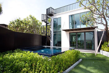 Resort Eco Moment 4*
