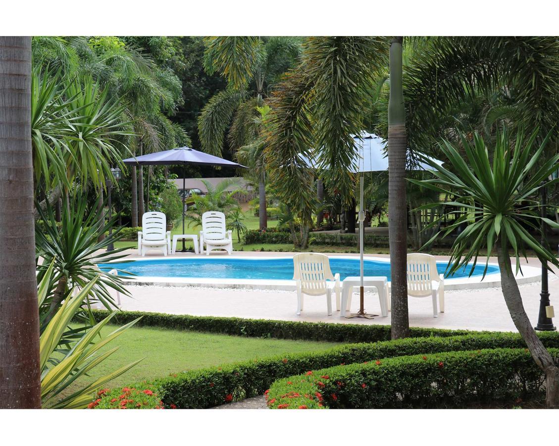 Resort Areeya