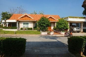 Rayong Villa Rental Apartment *