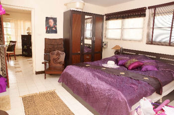 Rayong Villa Rental *