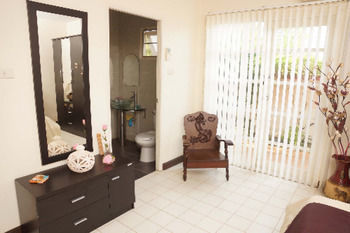Rayong Villa Rental *