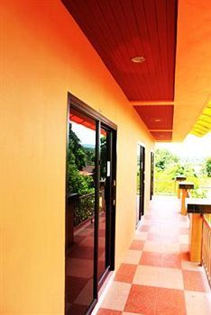 Guest house Nida Bo Phut Silver 2*