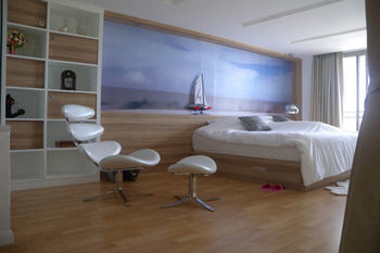 Boathouse Hua Hin 4* Cha-Am
