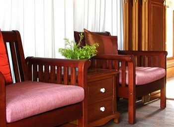 Resort Petchvarin And