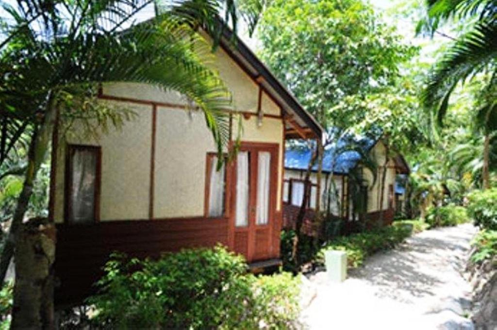Smile Bottle Resort Bottle Beach