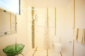 Apartment Vivid