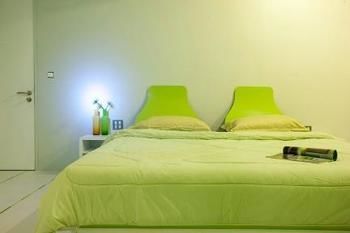 Apartment Vivid