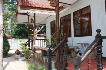 Bu-nga Resort *