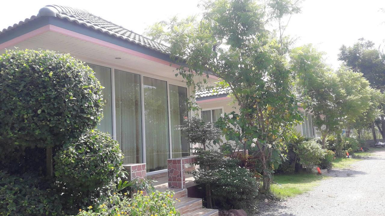 Inn Watinee 2*