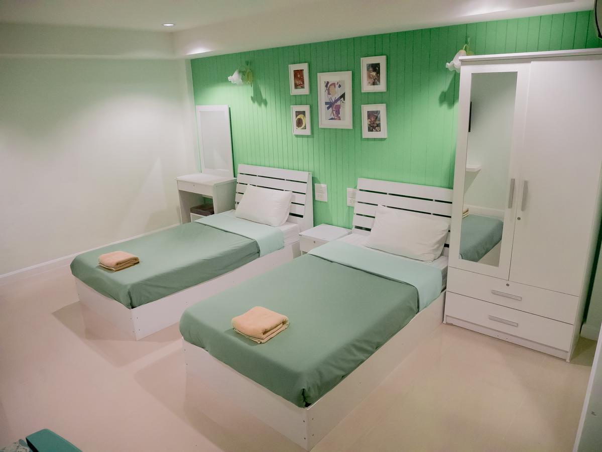 Uj Hotel 3*