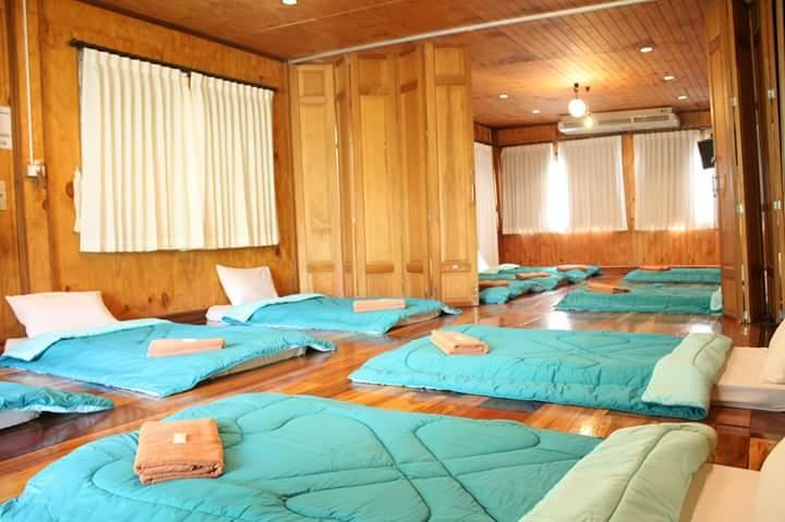 Baan Mai Chai Khlong Resort Amphawa