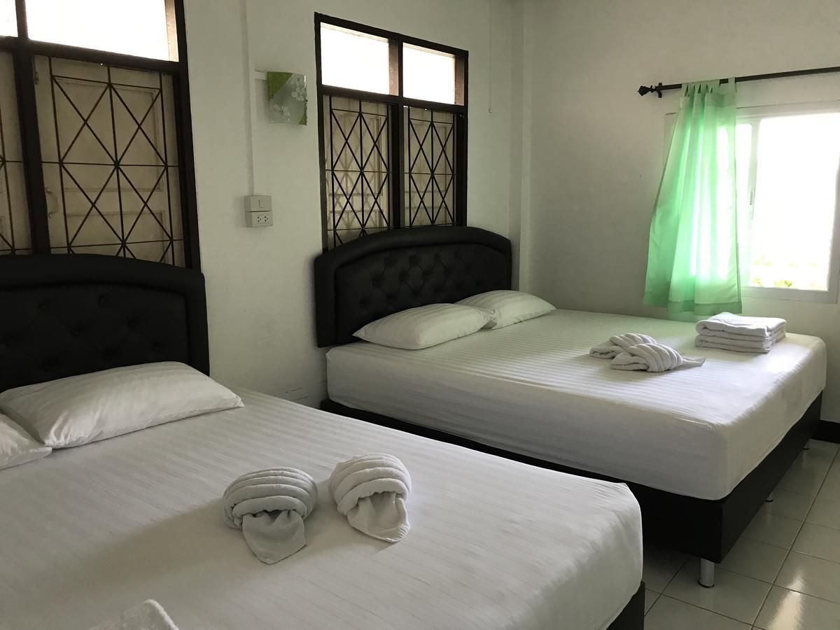 Rubtawan Sichang Resort Ko Si Chang
