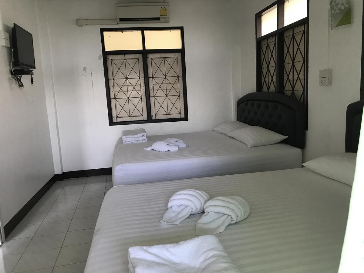 Rubtawan Sichang Resort 2*