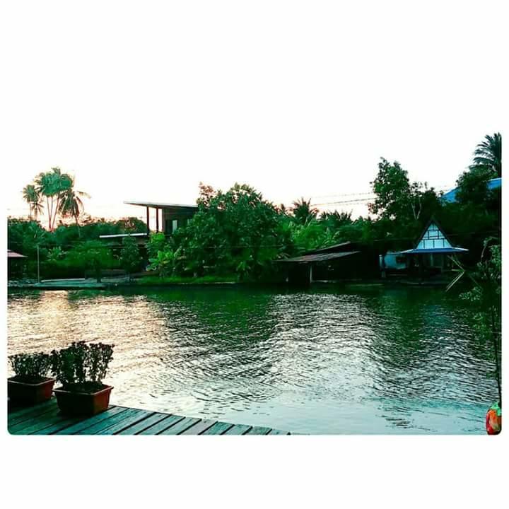 Baan Mai Chai Khlong Resort *