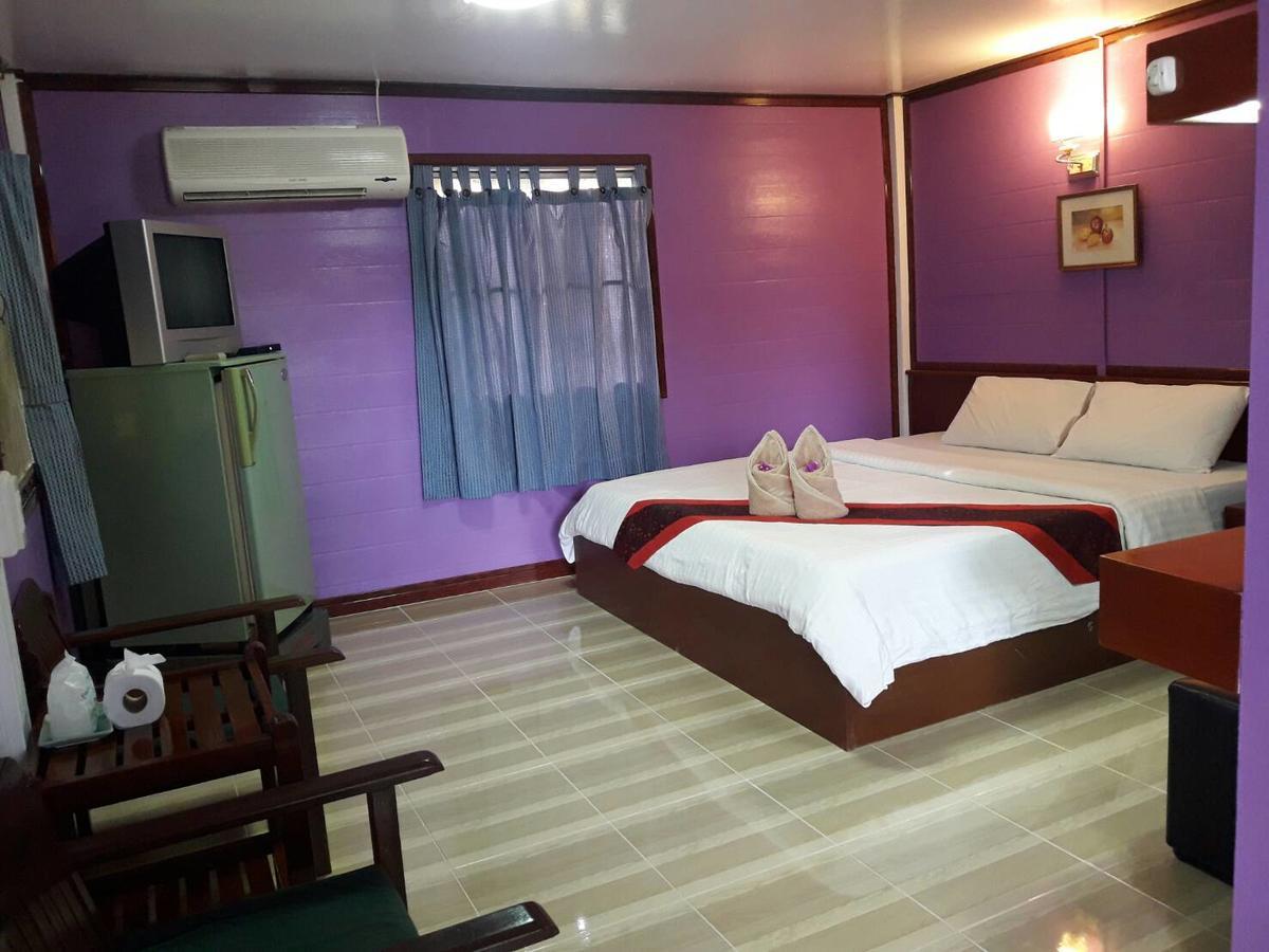 Resort Haad Somboon House