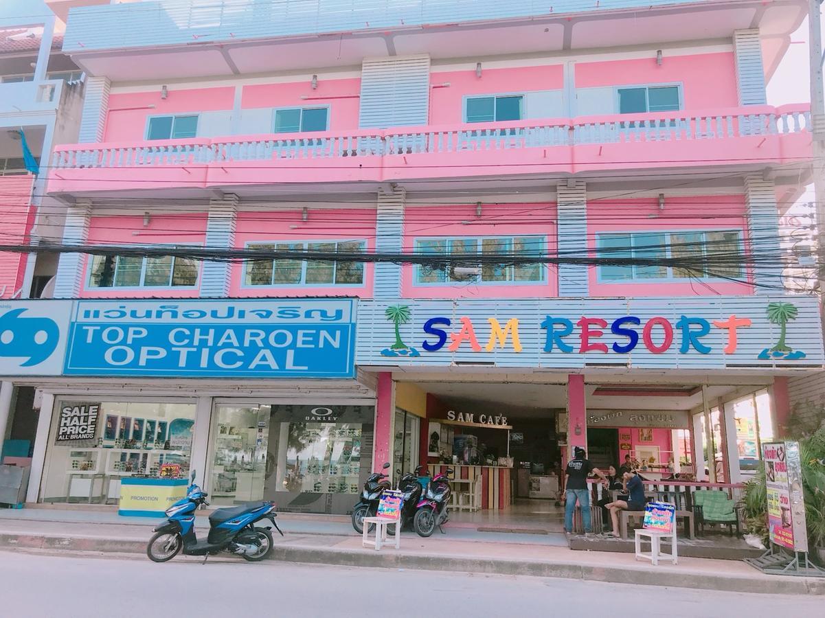 Hotel Sam Chaam 3*