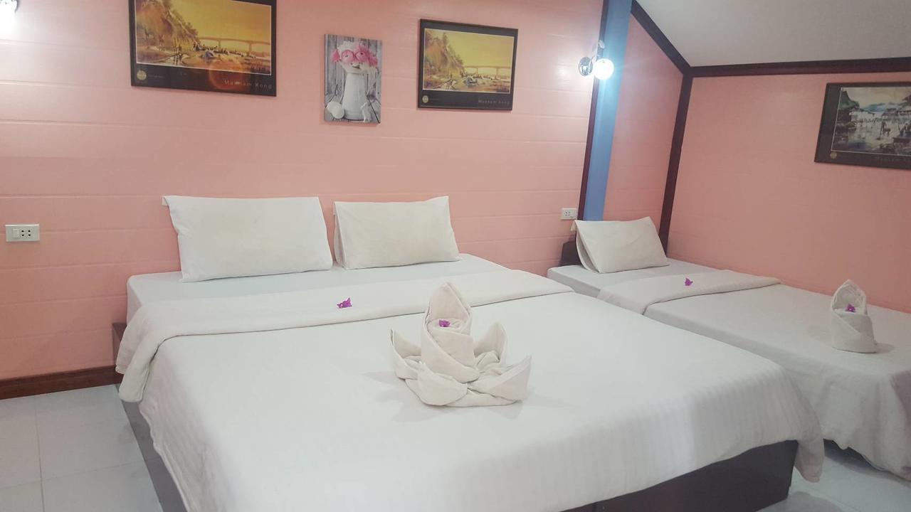 Resort Haad Somboon House