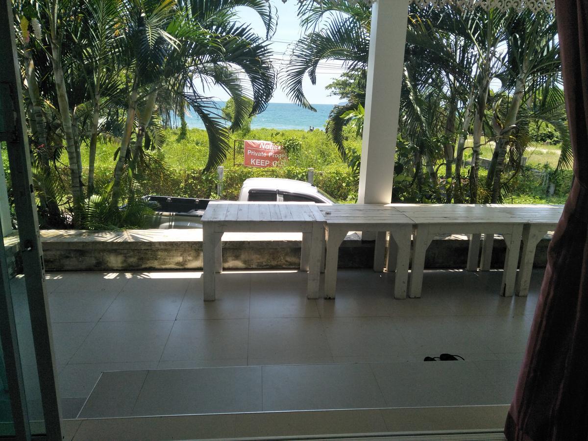 Resort White House Mountian Rayong