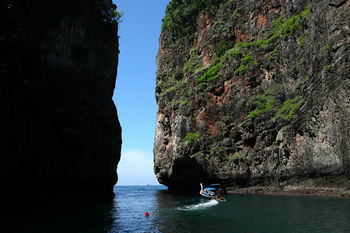 Resort Pp Red Tuna Hut 2*
