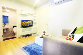Hotel The Base Uptown 3*