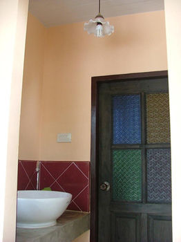 Pathu Hotel Ranong