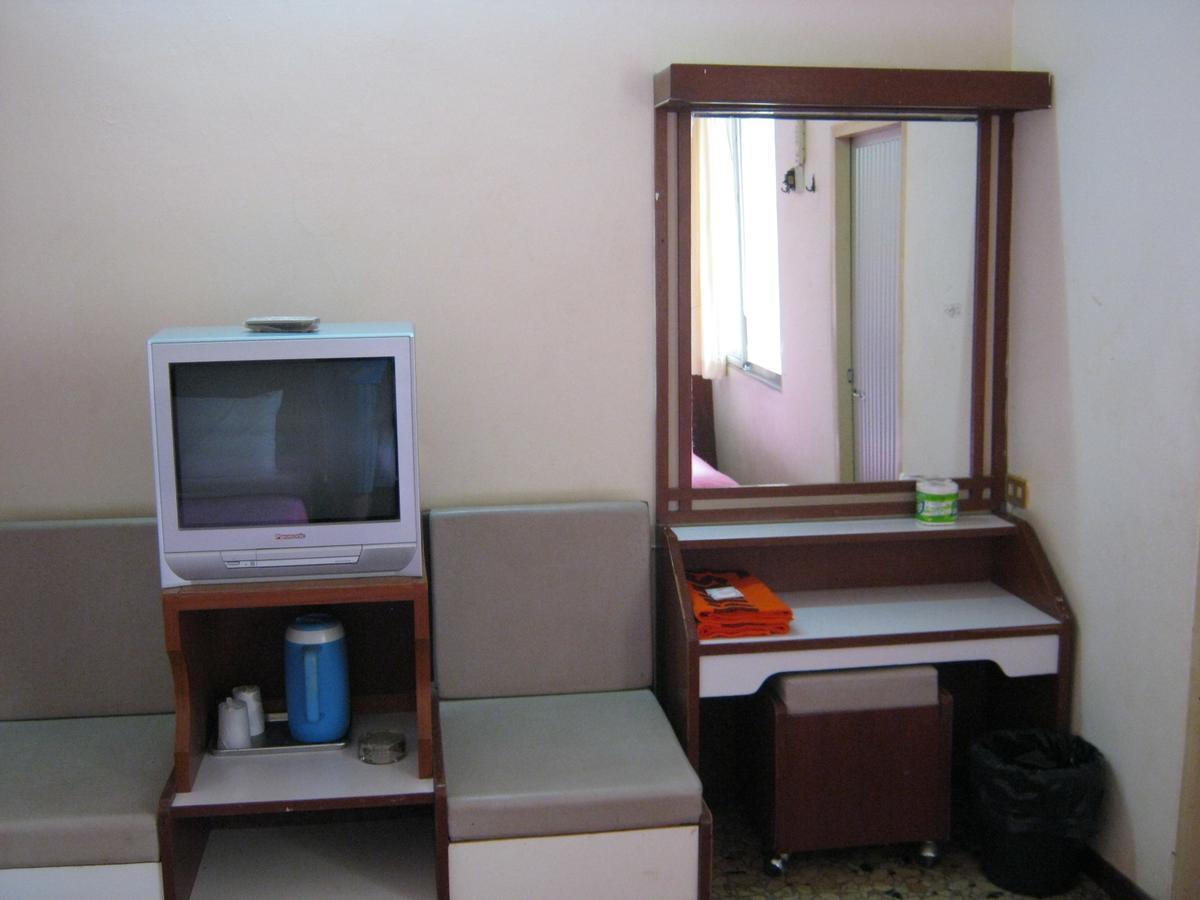 Ho Fah Hotel *