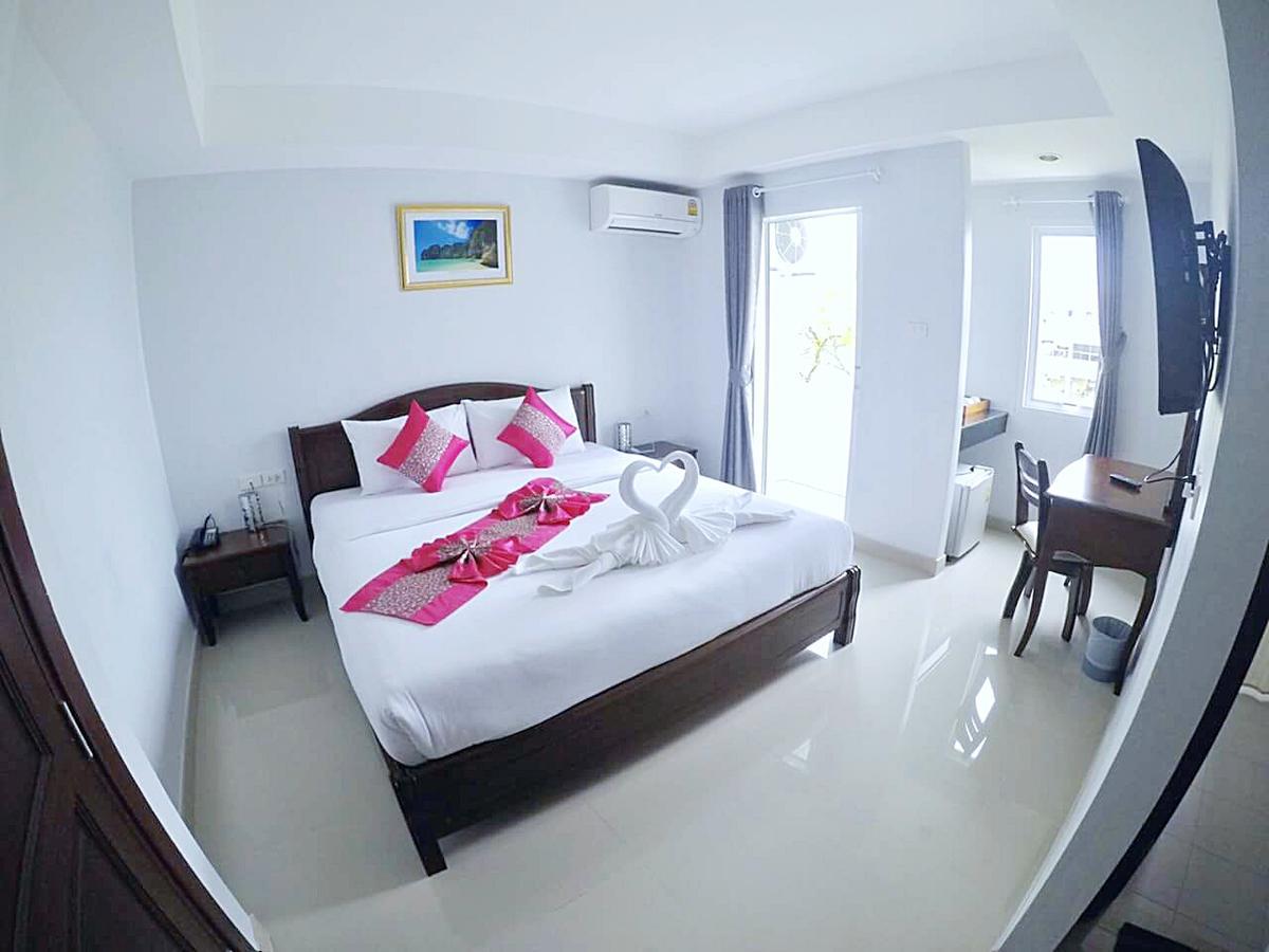 Sunrise Hotel