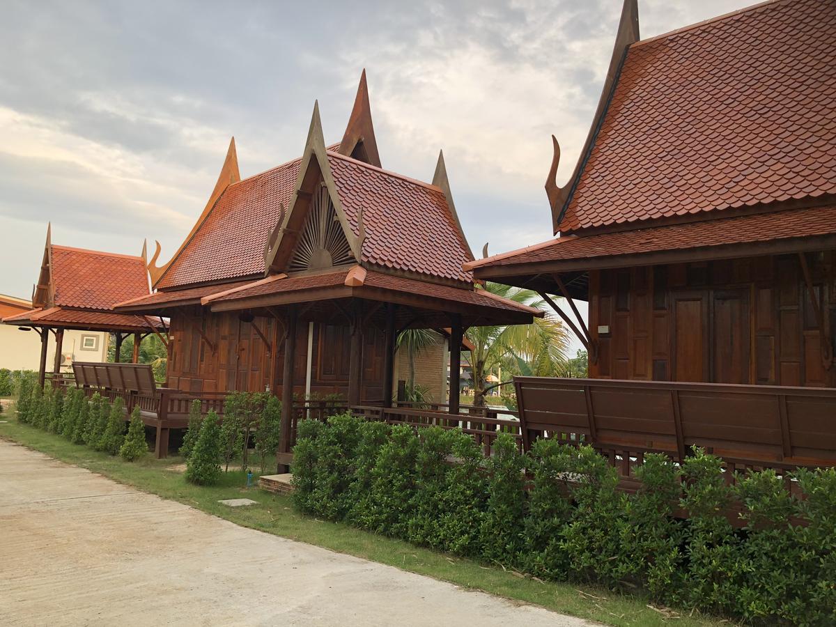 Resort Lamphurai Riverside And Spa Trat