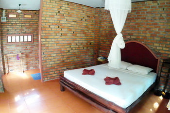 Nice & Easy House Koh Lanta
