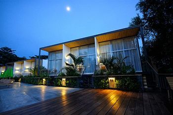Resort Lg Lemon Grass