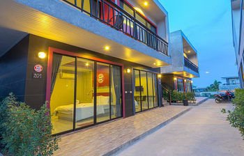 Kohlarn Fc Hotel Ko Lan