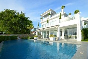 Hotel Luxury 5 Star 8 Bedrooms Jomtien Beach