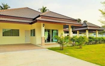 Unique Paradise 3* Bang Lamung