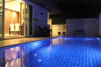The Pool A23 Villa
