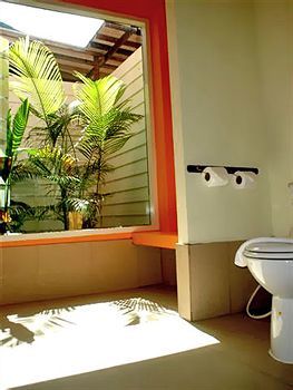 Sunshine Pool Pran Buri