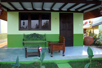Hotel Sanghirun 3*