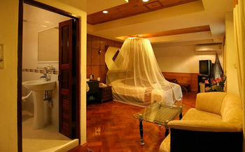 Maekhong Delta Boutique Hotel 3*