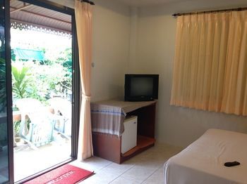 Hotel Oyo 325 Naiyang