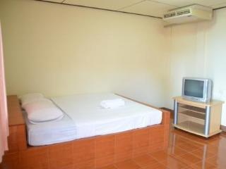 Paradise Hotel