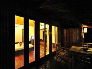 Chunut House