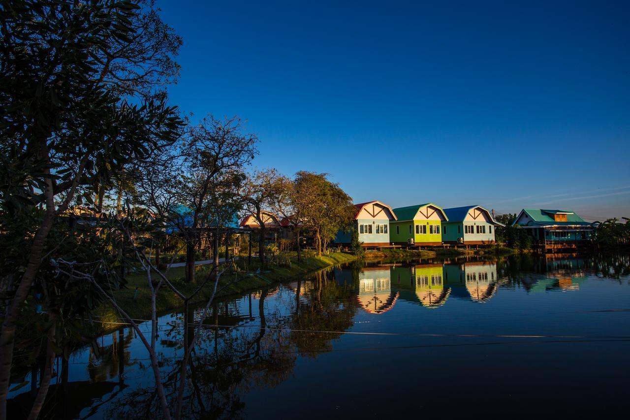 Baan Tor Mai Resort Suphan Buri