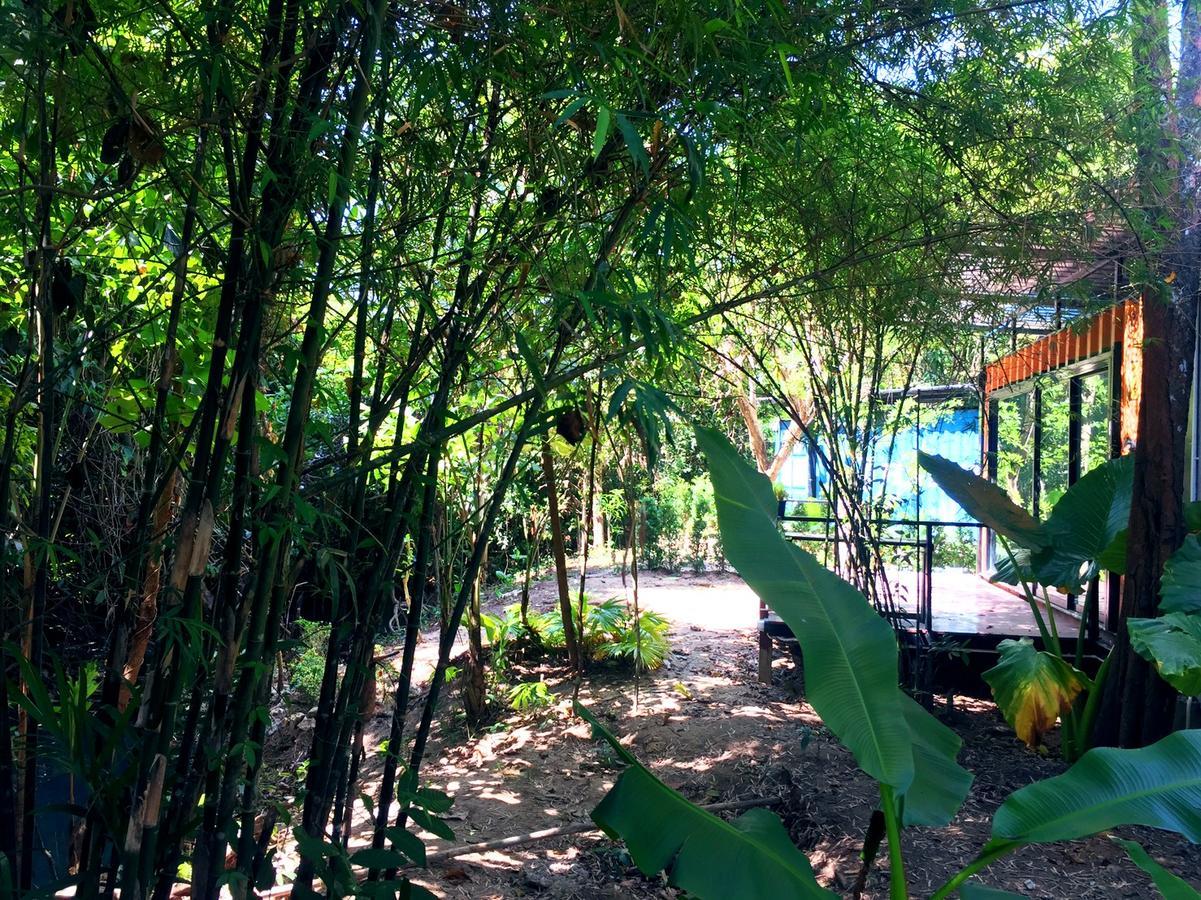 Hug Rimtharn Resort