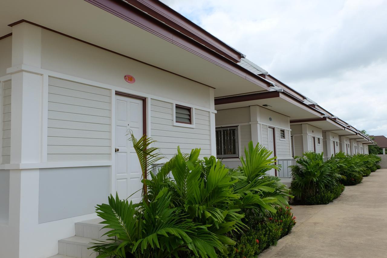 Bualuang Boutique Resort Ang Thong