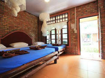Nice & Easy House Koh Lanta
