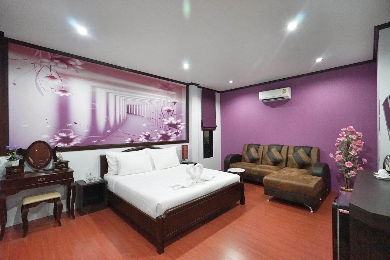 Blue Orchid Trang