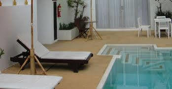 Mandalai Hotel 3*