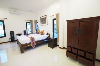 Chanapah Hotel 3*